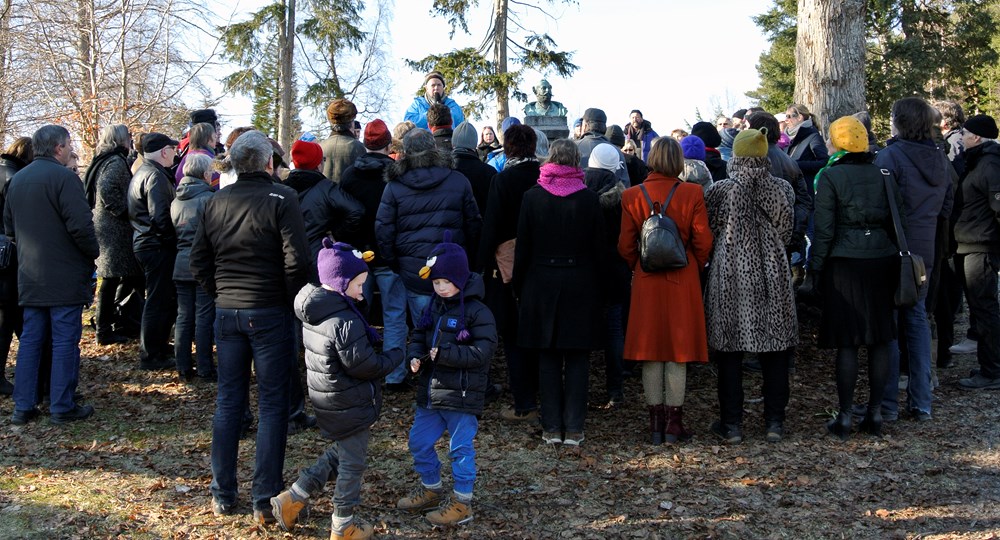 Teaterfest_byvandring_kielland.jpg Teaterfest_byvandring_kielland.jpg
